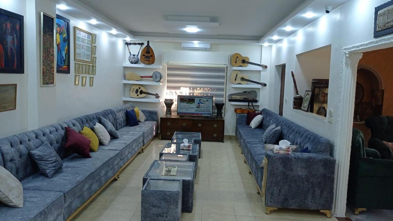 Caravan Hotel Amman Esterno foto